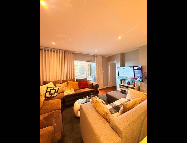 2 BEDROOM PROPERTY TO RENT IN MORNINGSIDE